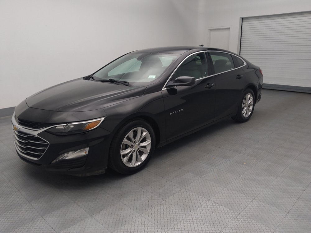 Used 2019 Chevrolet Malibu LT FWD image 2