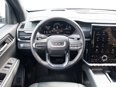 Used 2024 GMC Acadia AT4 w/ Luxury Package AWD/4WD image 2