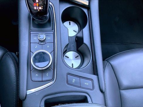 Used 2023 Cadillac XT5 Premium Luxury image 31