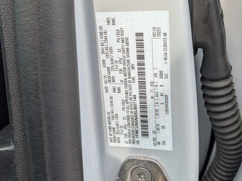 Used 2025 Ford Escape Active AWD/4WD image 14