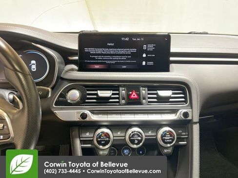 Used 2022 Genesis G70 2.0T w/ Prestige Package image 17