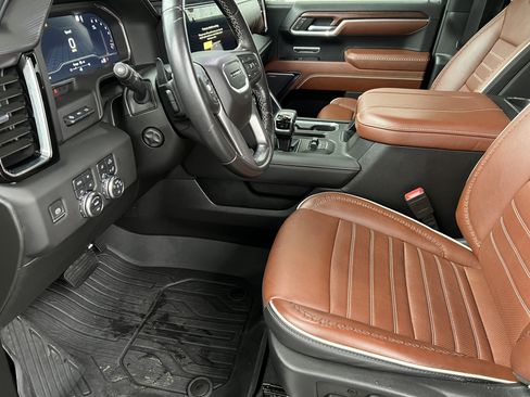 Used 2023 GMC Sierra 1500 Denali Ultimate image 14