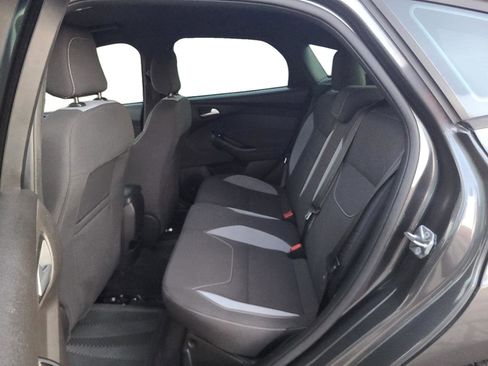 Used 2018 Ford Focus ST image 19