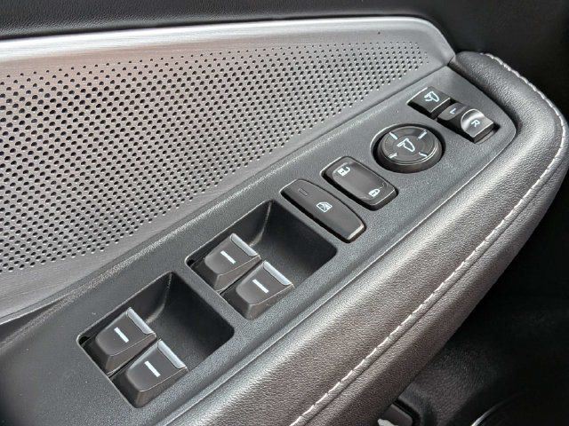 Used 2026 Acura MDX w/ Technology Package FWD image 30