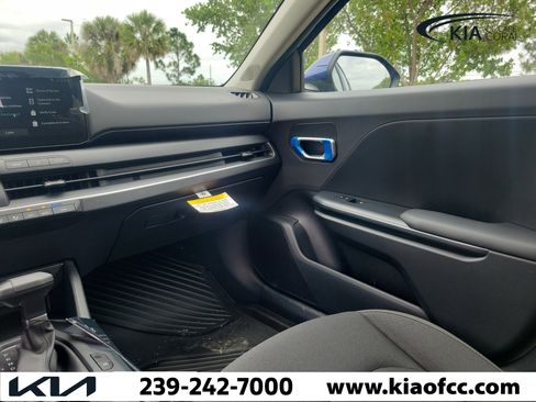 New 2026 Kia K4 FWD image 17