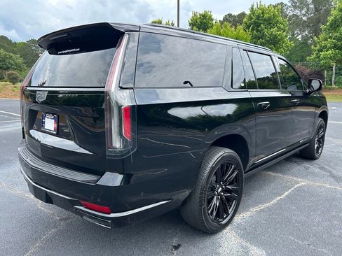 Used 2022 Cadillac Escalade ESV Sport w/ Touring Package AWD/4WD image 24