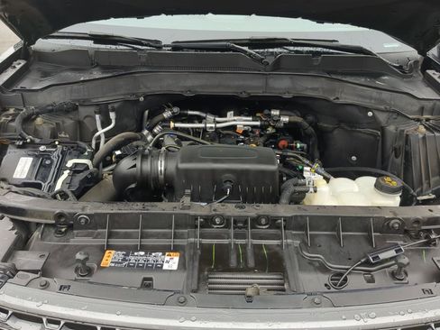 Certified 2022 Ford Explorer XLT w/ XLT Sport Appearance Package image 17