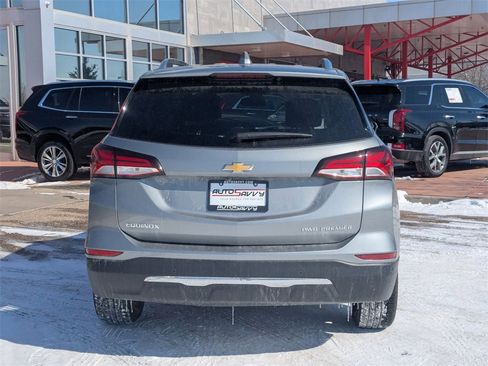 Used 2024 Chevrolet Equinox Premier image 5