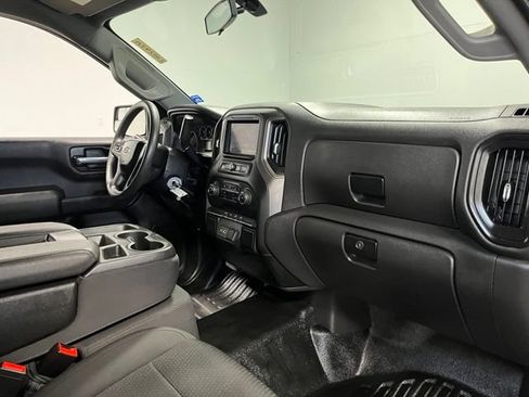 Used 2021 Chevrolet Silverado 1500 W/T RWD image 11