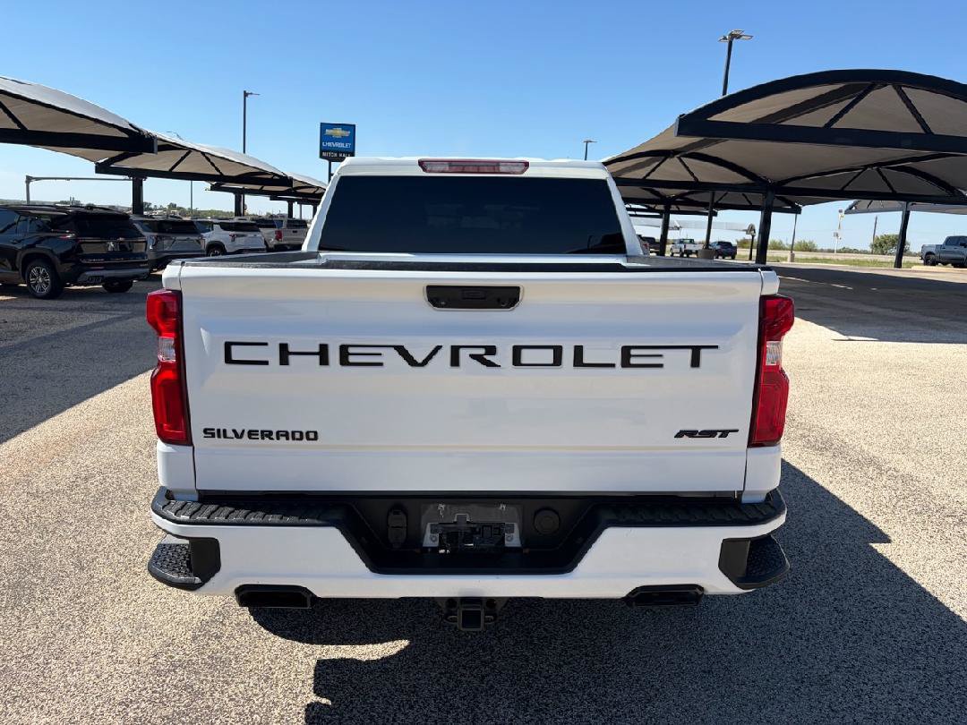 Used 2024 Chevrolet Silverado 1500 RST w/ Z71 Off-Road Package AWD/4WD image 6