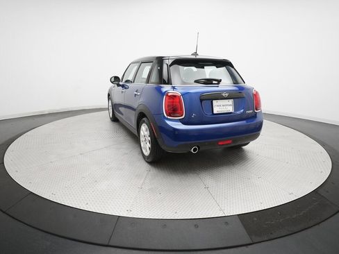 Used 2020 MINI Cooper 4-Door Hardtop image 34