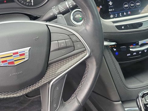 Used 2024 Cadillac XT5 Sportv w/ Technology Package AWD/4WD image 24