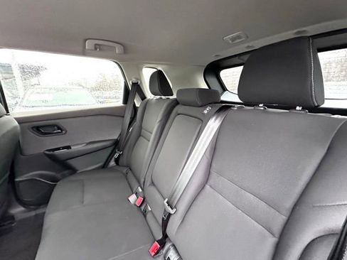 Used 2023 Nissan Rogue S image 24