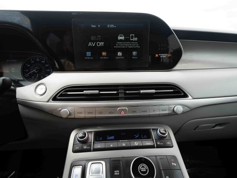 Used 2020 Hyundai Palisade SEL FWD image 17