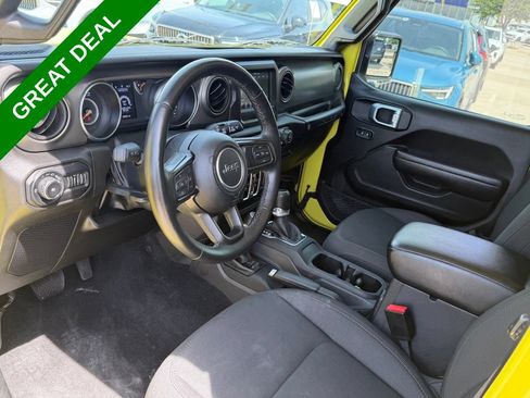 Used 2022 Jeep Wrangler Unlimited Sport AWD/4WD image 15