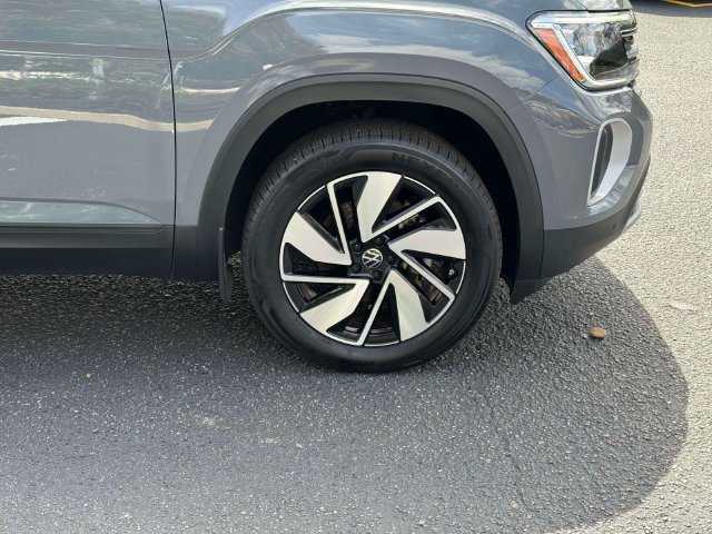 Certified 2026 Volkswagen Atlas SE w/ Panoramic Sunroof Package AWD/4WD image 10