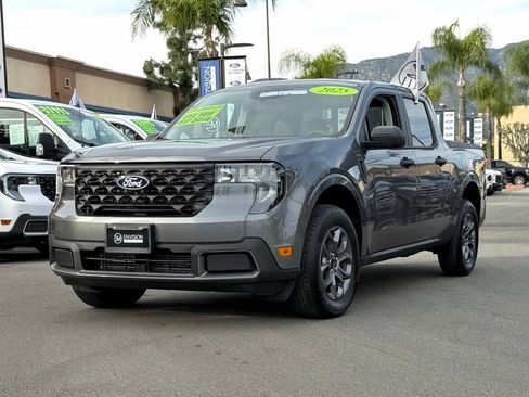 Used 2025 Ford Maverick XLT w/ Equipment Group 302A image 4