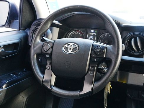Used 2021 Toyota Tacoma SR image 14