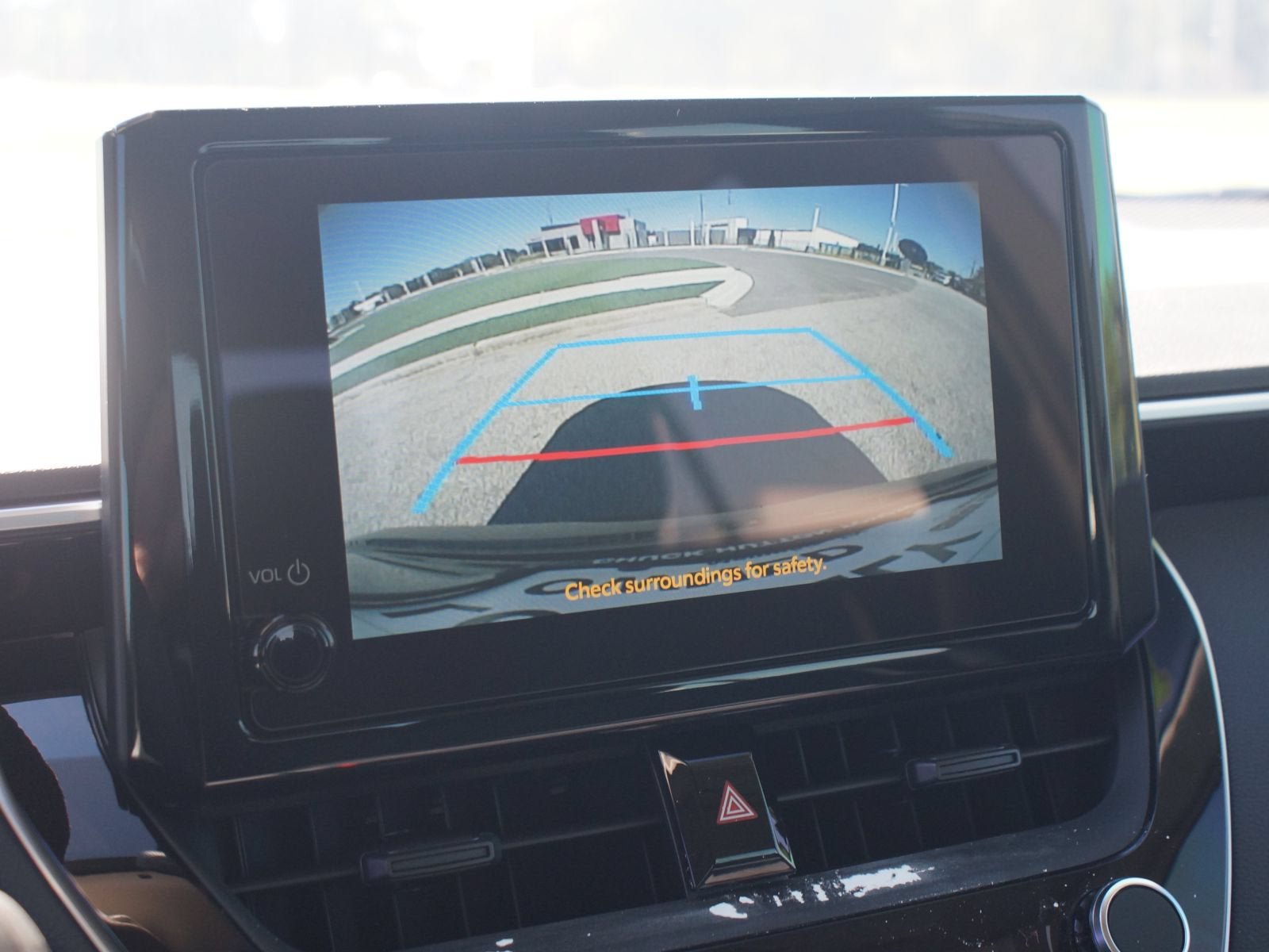 Used 2025 Toyota Corolla LE FWD image 7