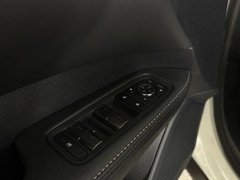 Used 2025 Lexus RX 350 Premium w/ Accessory Package (Z1) FWD image 35