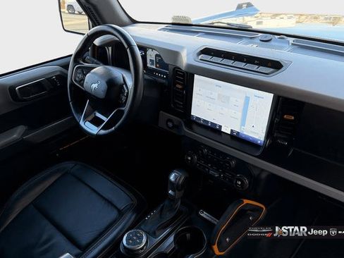 Used 2021 Ford Bronco Badlands image 17