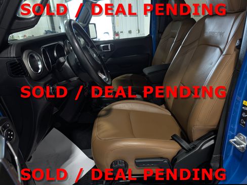 Used 2021 Jeep Wrangler Unlimited Rubicon AWD/4WD image 13