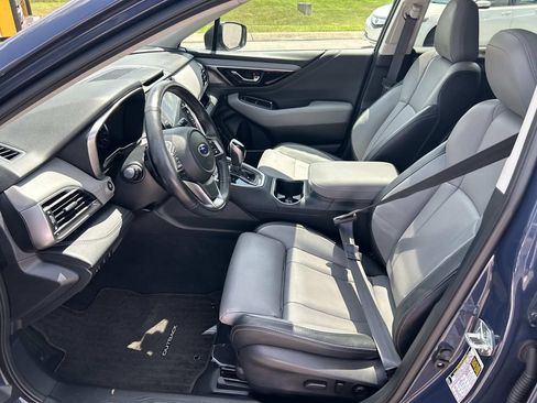 Used 2023 Subaru Outback Limited XT AWD/4WD image 28