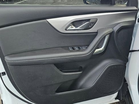 Used 2024 Chevrolet Blazer LT w/ Midnight/Sport Edition image 9