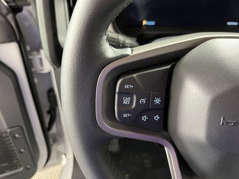 Used 2025 Ford Bronco Big Bend image 19