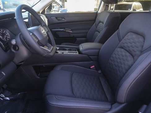 New 2026 Nissan Pathfinder SV w/ Cargo Package FWD image 19