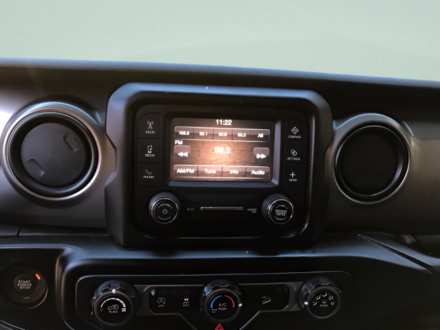 Used 2020 Jeep Wrangler Unlimited Sport AWD/4WD image 19