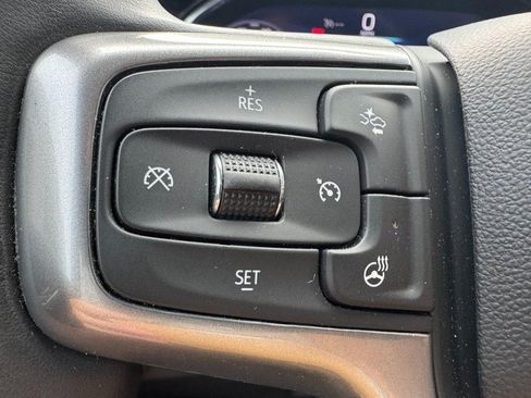 Used 2024 Chevrolet Silverado 1500 LT AWD/4WD image 17