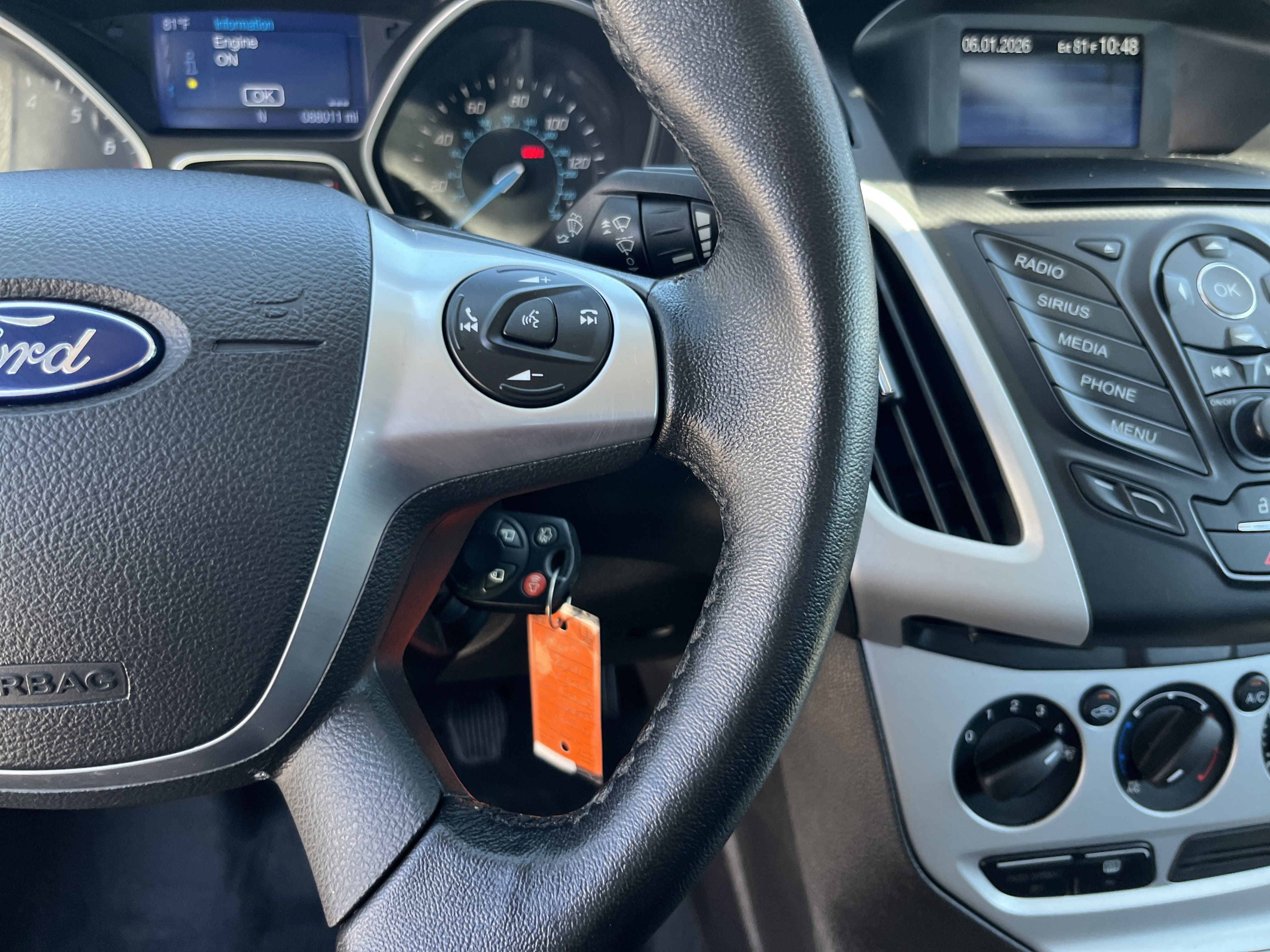 Used 2014 Ford Focus SE w/ Equipment Group 201A FWD image 16