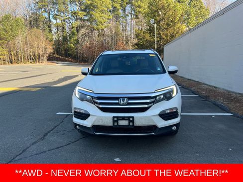 Used 2017 Honda Pilot Elite image 1