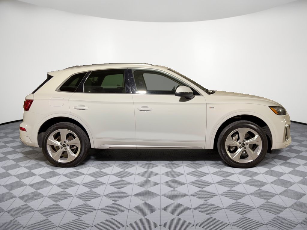Certified 2023 Audi Q5 2.0T Premium Plus w/ Premium Plus Package AWD/4WD image 8