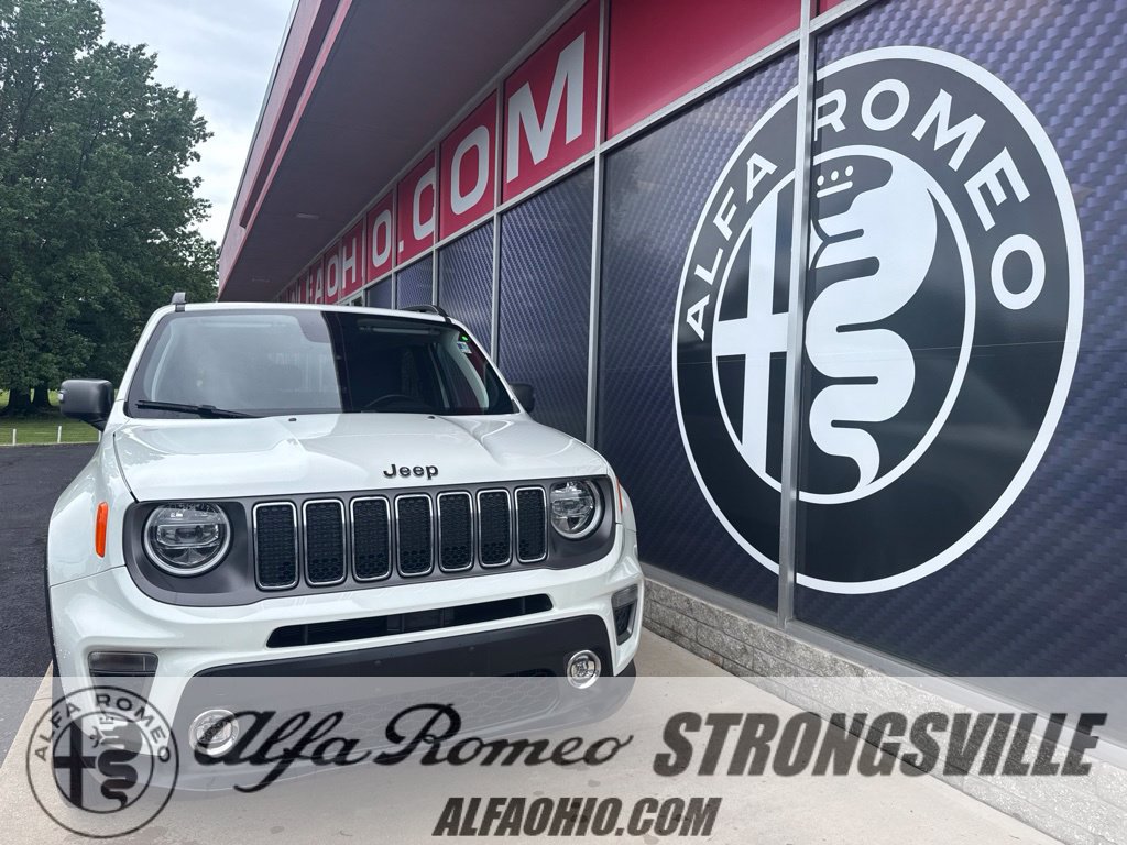 Used 2020 Jeep Renegade Limited w/ UConnect 8.4 Nav Group AWD/4WD image 1