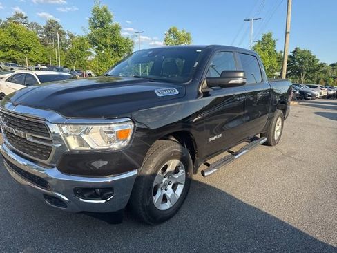 Used 2022 RAM 1500 Big Horn RWD image 2