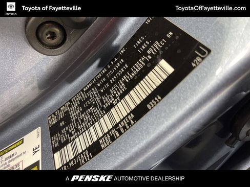 Certified 2024 Toyota Corolla Cross XLE w/ Convenience Package FWD image 36
