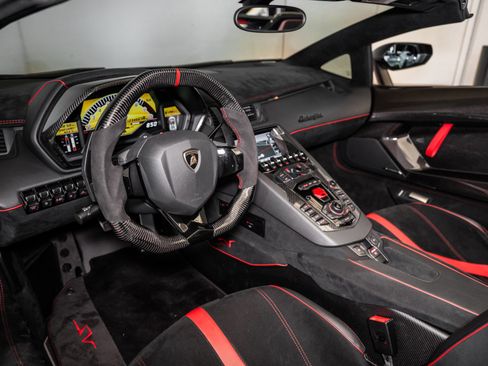 Used 2016 Lamborghini Aventador LP 750-4 Superveloce image 44