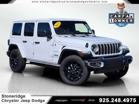 Used 2024 Jeep Wrangler Unlimited Sahara AWD/4WD image 1