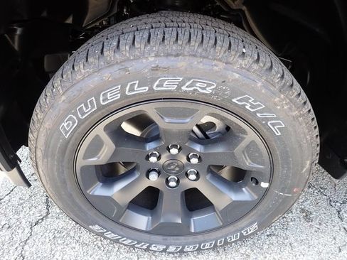 New 2027 RAM 1500 4x4 Crew Cab image 12