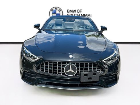 Used 2023 Mercedes-Benz SL 43 AMG w/ Driver Assistance Package image 2