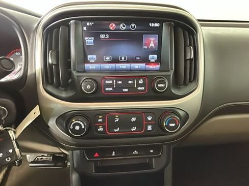 Used 2015 GMC Canyon SLE AWD/4WD image 22