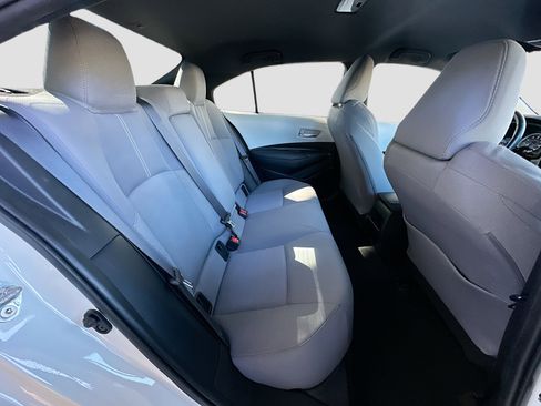 Used 2021 Toyota Corolla SE image 24