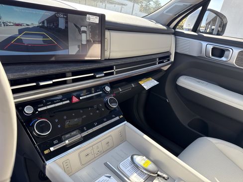 New 2026 Hyundai Santa Fe Limited image 9