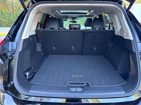 New 2026 Nissan Rogue SV image 25