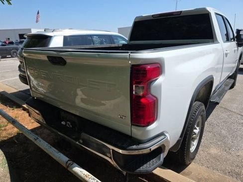Used 2024 Chevrolet Silverado 2500 LT w/ All Star Edition AWD/4WD image 4