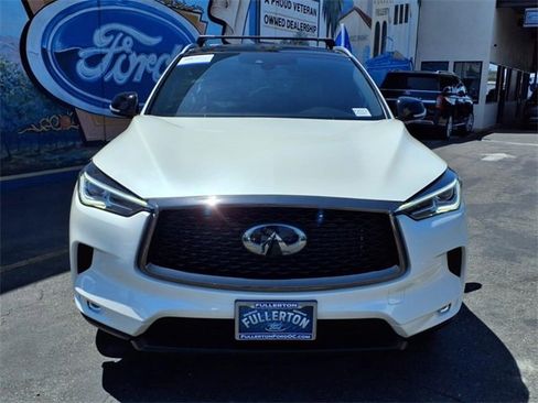 Used 2021 INFINITI QX50 Luxe w/ Appearance Package image 2
