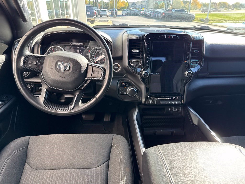 Used 2022 RAM 1500 Big Horn AWD/4WD image 9