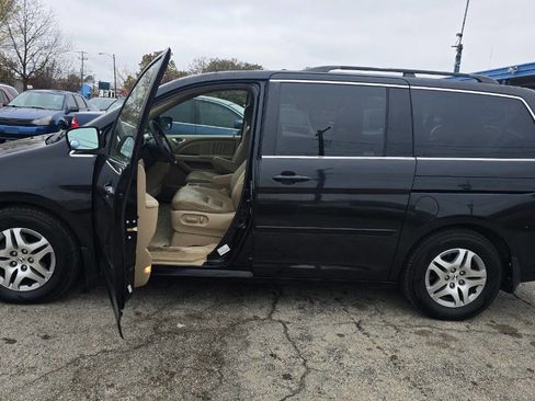 Used 2005 Honda Odyssey EX-L image 3